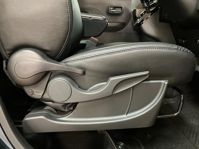 タント カスタムＲＳ／１０インチナビ／後席モニター／パノラマ／ＥＴＣ　ターボ車／１０インチナビ／ＢＬＵＥＴＯＯＴＨ／パノラマカメラ／後席モニター／両側電動スライドドア／前席シートヒーター／前後ドラレコ／自動駐車／クルーズコントロール／スマートキー／ＥＴＣ／Ｂカメラ／（23枚目）