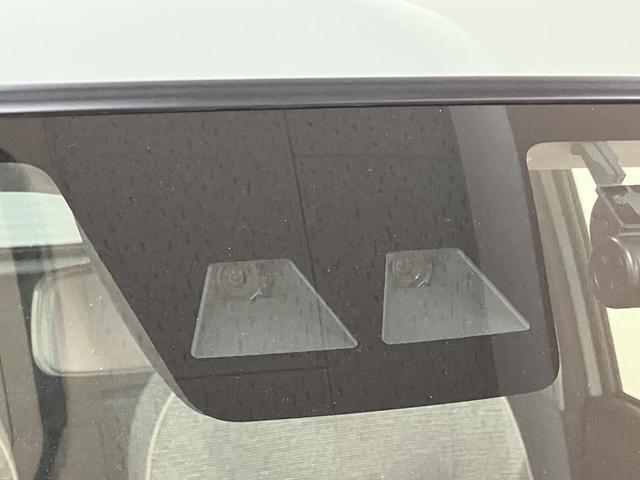 �o�b�N����ۂɌ�������ł͂Ȃ��Ԃ��ォ�猩���悤�ȉf�����i�r�Ȃǂ̃��j�^�[�ɉf���o���Ă���܂��恙���p���������S�Ƀo�b�N�����Ē�����悤�ɂȂ�܂����o�b�N�����ȕ��ɂ��I�X�X���ȑ����ł���