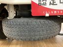 スタンダード／エアコン／パワステ／１年保証／走行５．９万キロ　１年間走行距離無制限保証／走行５．９万キロ／ラジオ／エアコン／パワーステアリング／ＥＴＣ／ロングバイザー／ゴムマット／三方開／ＡＴ車／車検整備付き／（31枚目）