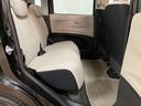 後部座席も広々としています♪