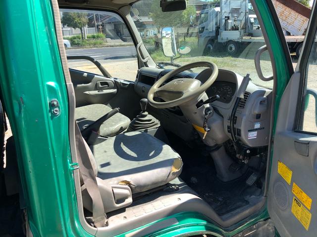 デュトロ 　３ｔダンプ　走行距離：１５万ｋｍ　ワンオーナー　新車保証書　取扱説明書　ＥＴＣ　Ｒ３〜Ｒ６点検整備記録簿　新明和ＤＲ２（5枚目）