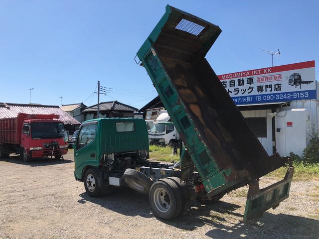 デュトロ 　３ｔダンプ　走行距離：１５万ｋｍ　ワンオーナー　新車保証書　取扱説明書　ＥＴＣ　Ｒ３〜Ｒ６点検整備記録簿　新明和ＤＲ２（21枚目）