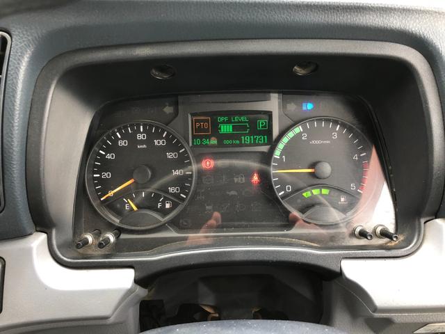 キャンター 　最大積載量：４，０００ｋｇ　走行距離：１９万ｋｍ　ＡＴ　ＥＴＣ　ナビ　メッキ付き　極東ＤＤ０４　コボレーン（10枚目）