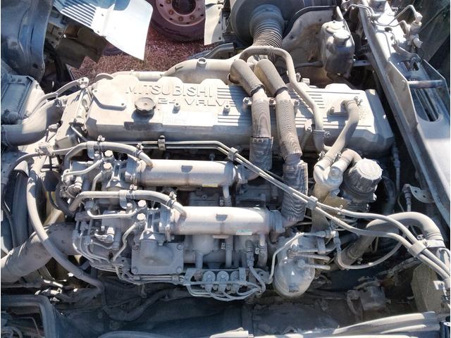 スーパーグレート セルフローダー エンジン:6M70 ターボ ハイジャッキ 3段ユニック 走行距離:89万km ベッド付(2枚目)