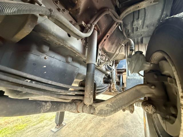 スーパーグレート セルフローダー エンジン:6M70 ターボ ハイジャッキ 3段ユニック 走行距離:89万km ベッド付(15枚目)