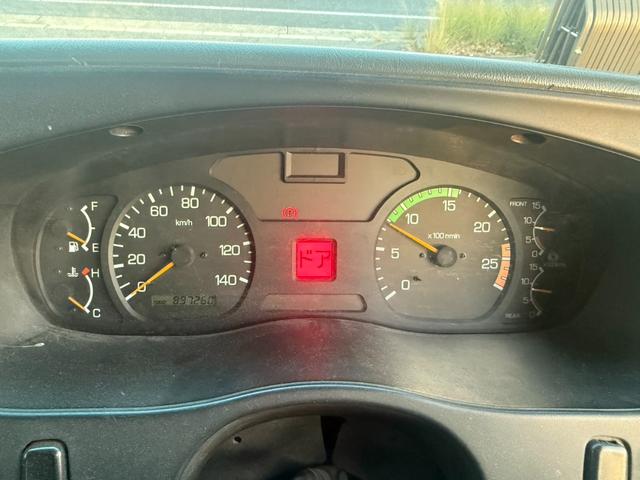 スーパーグレート セルフローダー エンジン:6M70 ターボ ハイジャッキ 3段ユニック 走行距離:89万km ベッド付(16枚目)