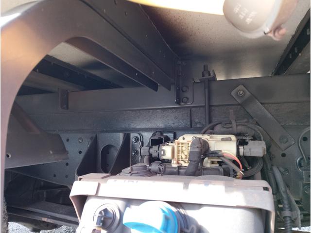 キャンター パネルバン AT 走行距離:18万km 最大積載量:1,950kg(24枚目)