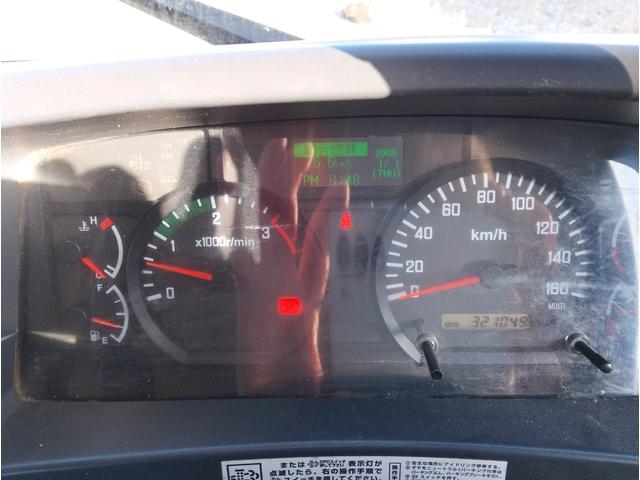 フォワード 　フォワード４ｔダンプ　新明和ＤＲ４　走行距離：３２万ｋｍ　最大積載量：３，６００ｋｇ　６ＭＴ　コボレーン　ＥＴＣ（3枚目）