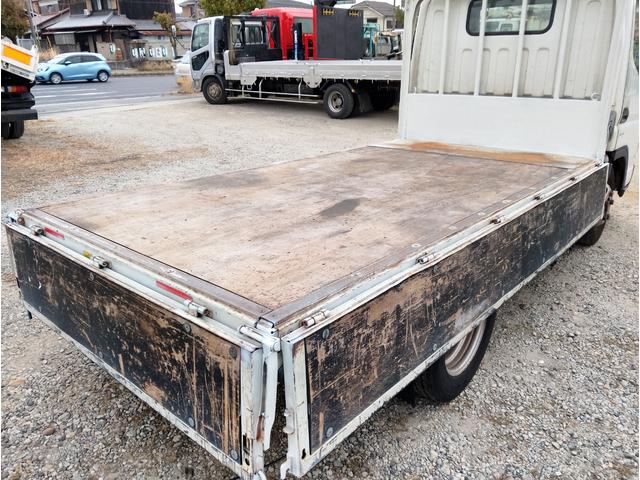 キャンター キャンター 平ボディ 最大積載量:2,000kg 走行距離:41万km ワンオーナー ディラー点検記録簿完備(22枚目)