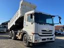 UD TRUCKS QUON