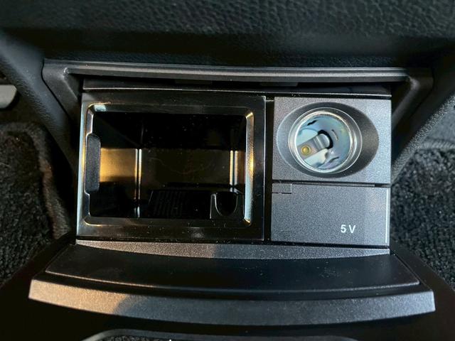 Ｇクラス Ｇ６３　マヌファクトゥーアＰＧ・プラバスフロントリップ・背面タイヤ有り（62枚目）