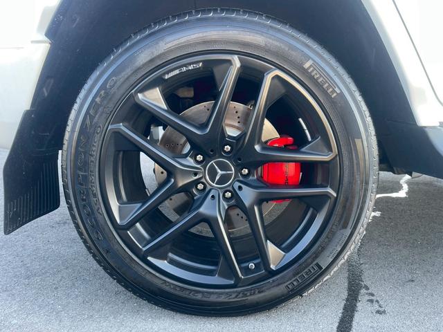 Ｇクラス Ｇ６３　マヌファクトゥーアＰＧ・プラバスフロントリップ・背面タイヤ有り（76枚目）