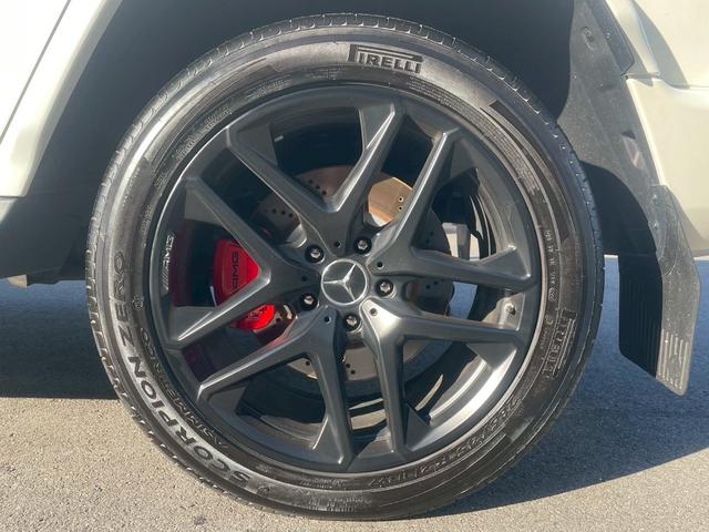 Ｇクラス Ｇ６３　マヌファクトゥーアＰＧ・プラバスフロントリップ・背面タイヤ有り（79枚目）