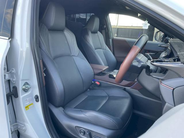 ハリアーハイブリッド Z レザーパッケージ モデリスタエアロ・パノラマルーフ・ナビ・全方位モニター・フルセグTV・シートエアコン・(10枚目)