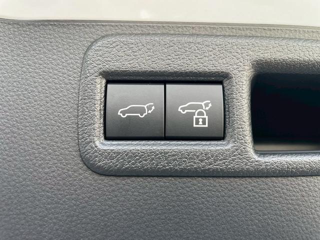 ハリアーハイブリッド Z レザーパッケージ モデリスタエアロ・パノラマルーフ・ナビ・全方位モニター・フルセグTV・シートエアコン・(33枚目)