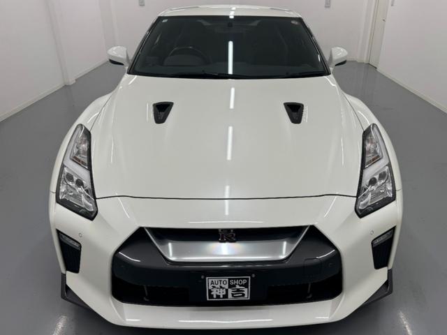 NISSAN GT-R PURE EDITION