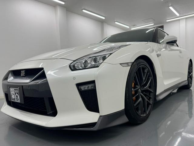 NISSAN GT-R PURE EDITION