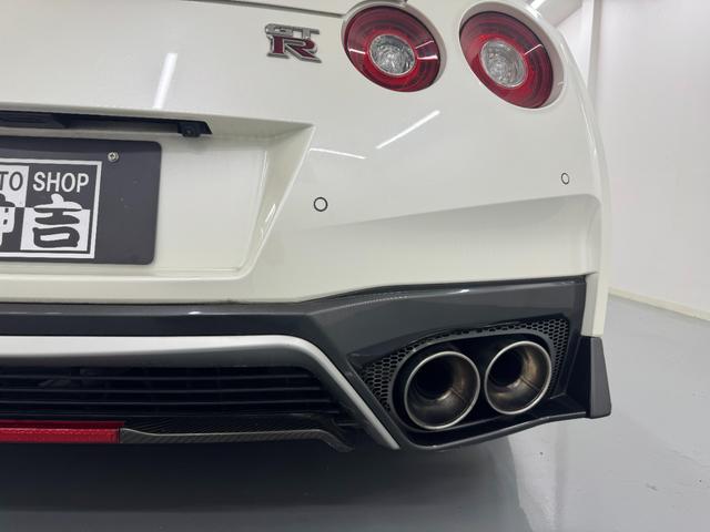 NISSAN GT-R PURE EDITION