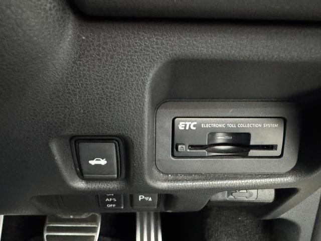 NISSAN GT-R PURE EDITION