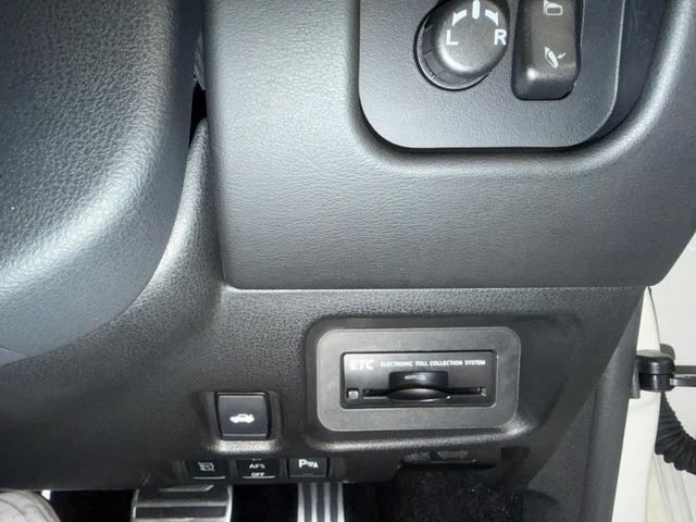 ＧＴ－Ｒ ブラックエディション　後期モデル　ＭＹ１７　ＲＥＣＡＲＯ　レカロ　ＢＯＳＥ　ＥＴＣ　フルセグ　２０インチ　バックカメラ（26枚目）