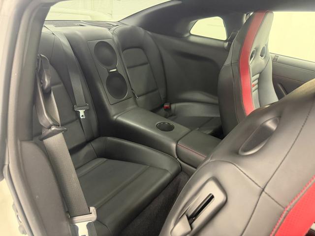 ＧＴ－Ｒ ブラックエディション　後期モデル　ＭＹ１７　ＲＥＣＡＲＯ　レカロ　ＢＯＳＥ　ＥＴＣ　フルセグ　２０インチ　バックカメラ（27枚目）