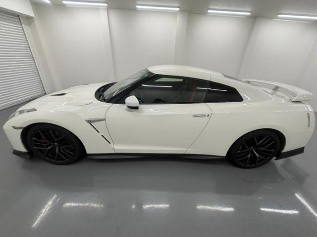 ＧＴ－Ｒ ブラックエディション　後期モデル　ＭＹ１７　ＲＥＣＡＲＯ　レカロ　ＢＯＳＥ　ＥＴＣ　フルセグ　２０インチ　バックカメラ（42枚目）