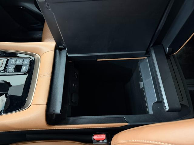 ヴェルファイアPHEV エグゼクティブラウンジ モデリスタ フルエアロ ワンオーナー ブラウン内装(32枚目)