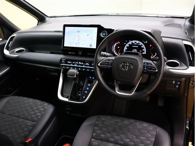 ヴォクシー S-Z フルセグ メモリーナビ DVD再生 バックカメラ 衝突被害軽減システム ETC 両側電動スライド LEDヘッドランプ 乗車定員7人 3列シート(5枚目)