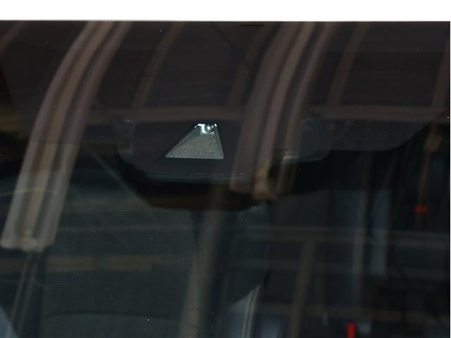 アルファード 2.5S タイプゴールド フルセグ バックカメラ 衝突被害軽減システム ETC 両側電動スライド LEDヘッドランプ 乗車定員7人 3列シート 車線逸脱装置 オートマチックハイビーム(7枚目)