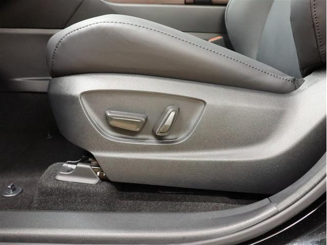 クラウンクロスオーバー Gアドバンスド 革シート 4WD フルセグ バックカメラ 衝突被害軽減システム ETC ドラレコ LEDヘッドランプ 車線逸脱装置 オートマチックハイビーム ブラインドスポットモニター パノラミックビューモニター(21枚目)