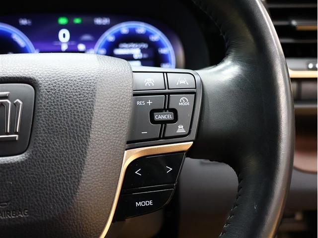 クラウンクロスオーバー Gアドバンスド 革シート 4WD フルセグ バックカメラ 衝突被害軽減システム ETC ドラレコ LEDヘッドランプ 車線逸脱装置 オートマチックハイビーム ブラインドスポットモニター パノラミックビューモニター(31枚目)