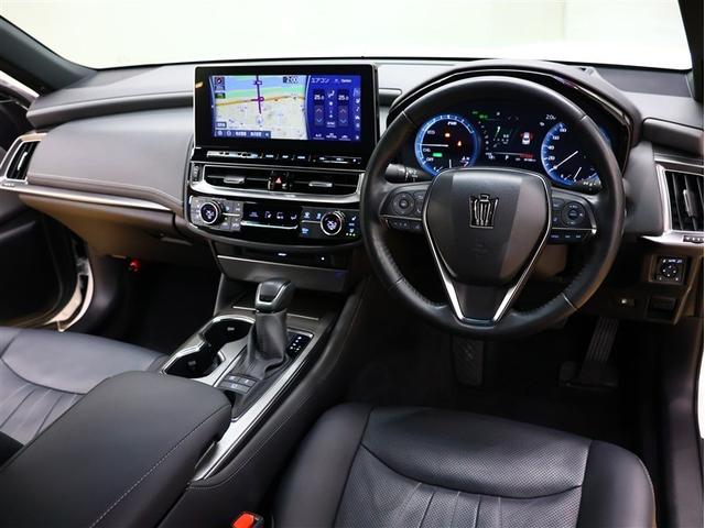 クラウンハイブリッド ＲＳ　リミテッドＩＩ　革シート　フルセグ　メモリーナビ　ＤＶＤ再生　バックカメラ　衝突被害軽減システム　ＥＴＣ　ＬＥＤヘッドランプ　車線逸脱装置　オートマチックハイビーム（5枚目）