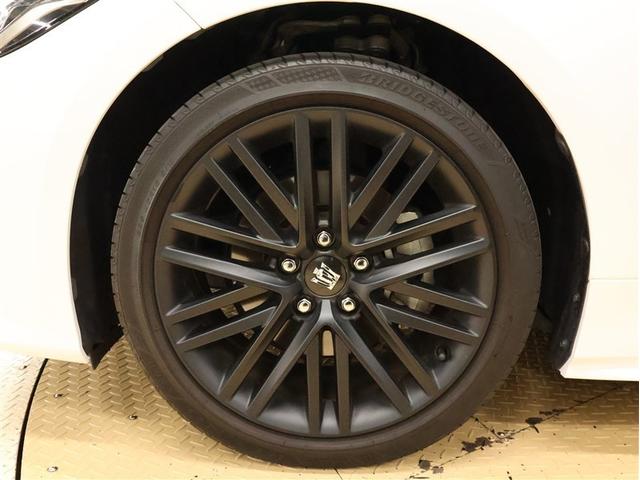 クラウンハイブリッド ＲＳ　リミテッドＩＩ　革シート　フルセグ　メモリーナビ　ＤＶＤ再生　バックカメラ　衝突被害軽減システム　ＥＴＣ　ＬＥＤヘッドランプ　車線逸脱装置　オートマチックハイビーム（16枚目）