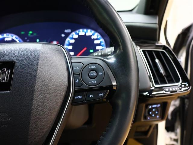 クラウンハイブリッド ＲＳアドバンス　フルセグ　メモリーナビ　ＤＶＤ再生　バックカメラ　衝突被害軽減システム　ＥＴＣ　ＬＥＤヘッドランプ　車線逸脱装置　オートマチックハイビーム　ブラインドスポットモニター　パノラミックビューモニター（31枚目）