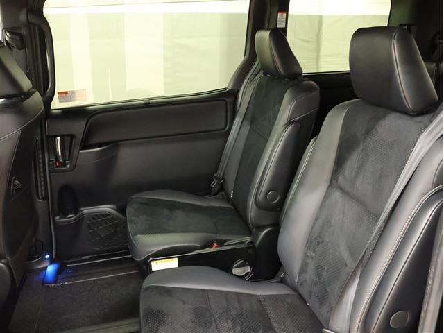 ヴォクシー ハイブリッドZS 煌III フルセグ メモリーナビ DVD再生 バックカメラ 衝突被害軽減システム ETC 両側電動スライド LEDヘッドランプ 乗車定員7人 3列シート シートヒーター(15枚目)