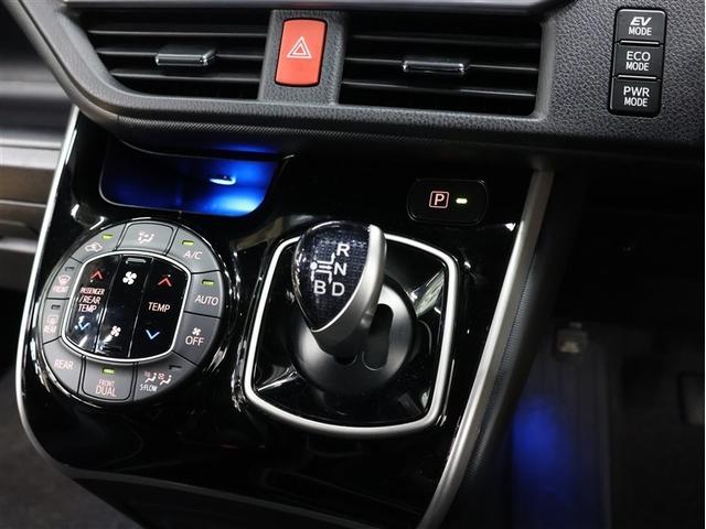 ヴォクシー ハイブリッドZS 煌III フルセグ メモリーナビ DVD再生 バックカメラ 衝突被害軽減システム ETC 両側電動スライド LEDヘッドランプ 乗車定員7人 3列シート シートヒーター(19枚目)