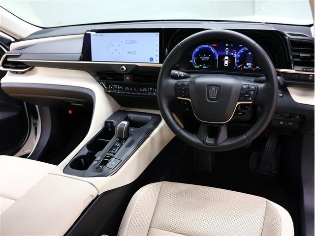 クラウンクロスオーバー Ｇアドバンスド　革シート　４ＷＤ　フルセグ　バックカメラ　衝突被害軽減システム　ＥＴＣ　ドラレコ　ＬＥＤヘッドランプ　フルエアロ（6枚目）