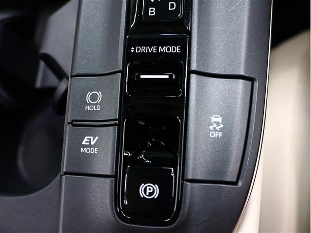 クラウンクロスオーバー Ｇアドバンスド　革シート　４ＷＤ　フルセグ　バックカメラ　衝突被害軽減システム　ＥＴＣ　ドラレコ　ＬＥＤヘッドランプ　フルエアロ（28枚目）