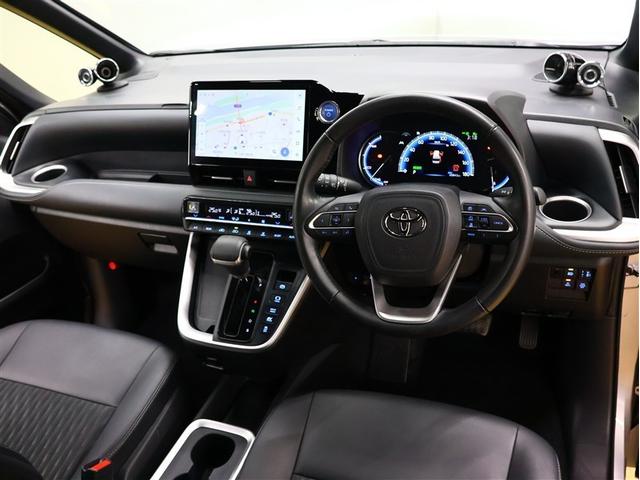 ノア ハイブリッドＳ－Ｚ　フルセグ　メモリーナビ　ＤＶＤ再生　バックカメラ　衝突被害軽減システム　ＥＴＣ　両側電動スライド　ＬＥＤヘッドランプ　乗車定員７人　３列シート（5枚目）