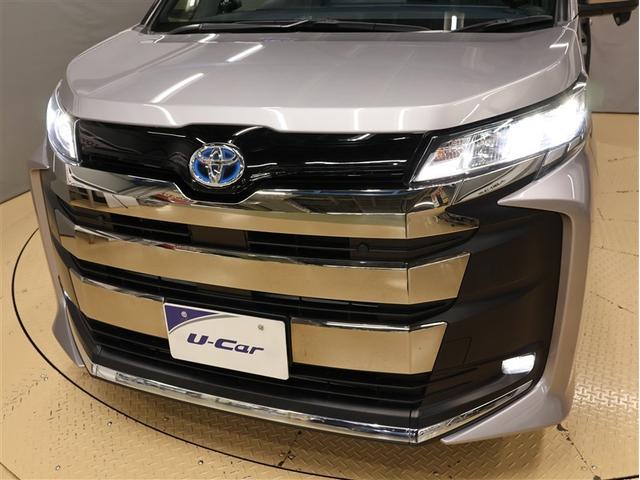 ノア ハイブリッドＳ－Ｚ　フルセグ　メモリーナビ　ＤＶＤ再生　バックカメラ　衝突被害軽減システム　ＥＴＣ　両側電動スライド　ＬＥＤヘッドランプ　乗車定員７人　３列シート（12枚目）