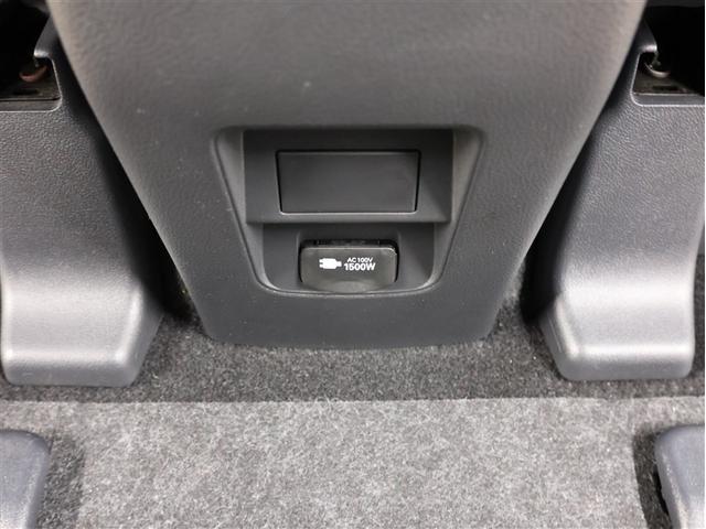 ノア ハイブリッドＳ－Ｚ　フルセグ　メモリーナビ　ＤＶＤ再生　バックカメラ　衝突被害軽減システム　ＥＴＣ　両側電動スライド　ＬＥＤヘッドランプ　乗車定員７人　３列シート（18枚目）