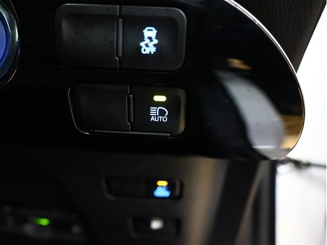 プリウス SセーフティプラスII フルセグ メモリーナビ DVD再生 バックカメラ 衝突被害軽減システム ETC LEDヘッドランプ(26枚目)