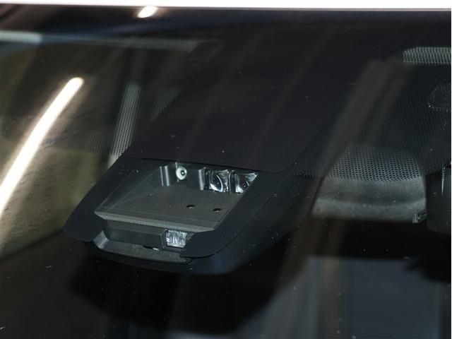 シエンタ ハイブリッドＧ　クエロ　フルセグ　メモリーナビ　ＤＶＤ再生　バックカメラ　衝突被害軽減システム　ＥＴＣ　両側電動スライド　ＬＥＤヘッドランプ　ウオークスルー　乗車定員７人　３列シート（6枚目）