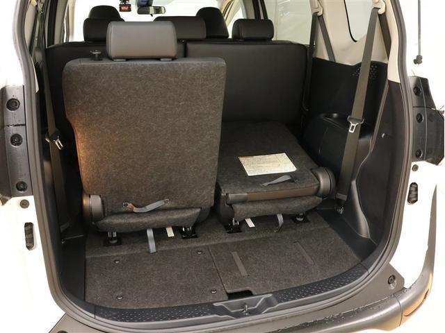 シエンタ ハイブリッドＧ　クエロ　フルセグ　メモリーナビ　ＤＶＤ再生　バックカメラ　衝突被害軽減システム　ＥＴＣ　両側電動スライド　ＬＥＤヘッドランプ　ウオークスルー　乗車定員７人　３列シート（26枚目）