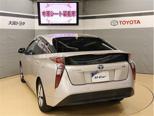 プリウス Ａプレミアム　革シート　サンルーフ　フルセグ　メモリーナビ　ＤＶＤ再生　バックカメラ　衝突被害軽減システム　ＥＴＣ　ＬＥＤヘッドランプ（5枚目）