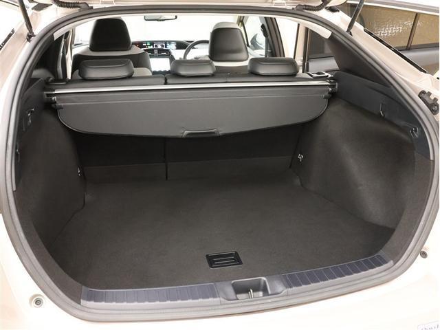 プリウス Ａプレミアム　革シート　サンルーフ　フルセグ　メモリーナビ　ＤＶＤ再生　バックカメラ　衝突被害軽減システム　ＥＴＣ　ＬＥＤヘッドランプ（30枚目）