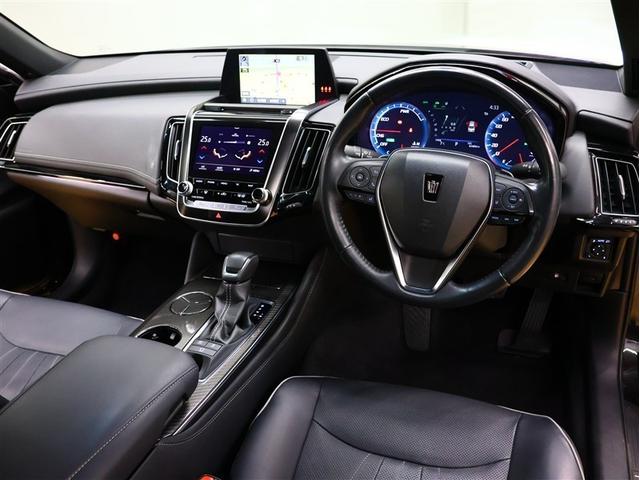 クラウンハイブリッド ＲＳアドバンス　革シート　サンルーフ　フルセグ　メモリーナビ　ＤＶＤ再生　バックカメラ　衝突被害軽減システム　ＥＴＣ　ＬＥＤヘッドランプ（5枚目）