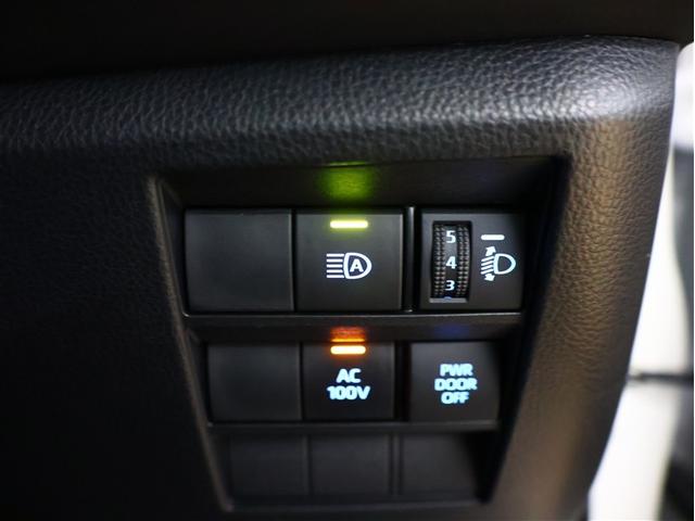 ヴォクシー ハイブリッドＳ－Ｚ　フルセグ　メモリーナビ　ＤＶＤ再生　バックカメラ　衝突被害軽減システム　ＥＴＣ　ドラレコ　両側電動スライド　ＬＥＤヘッドランプ　乗車定員７人　３列シートシートヒーター（26枚目）