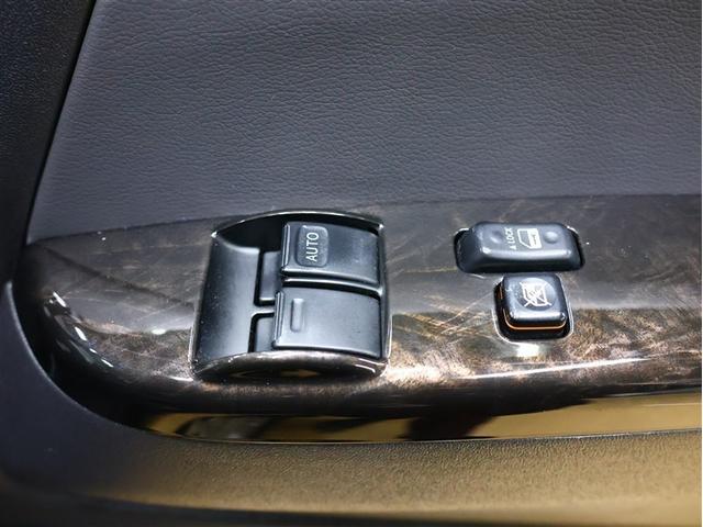 ハイエースバン スーパーＧＬ　ダークプライム　フルセグ　メモリーナビ　ＤＶＤ再生　バックカメラ　衝突被害軽減システム　ＥＴＣ　両側電動スライド　ＬＥＤヘッドランプ　ディーゼル（16枚目）