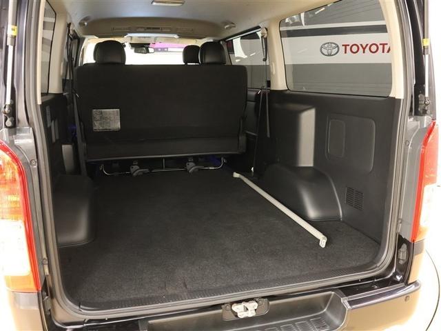 ハイエースバン スーパーＧＬ　ダークプライム　フルセグ　メモリーナビ　ＤＶＤ再生　バックカメラ　衝突被害軽減システム　ＥＴＣ　両側電動スライド　ＬＥＤヘッドランプ　ディーゼル（28枚目）